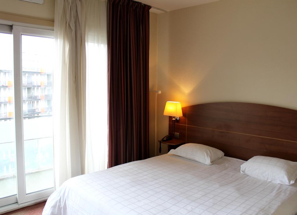 Kyriad Hotel Clermont Ferrand Centre מראה חיצוני תמונה