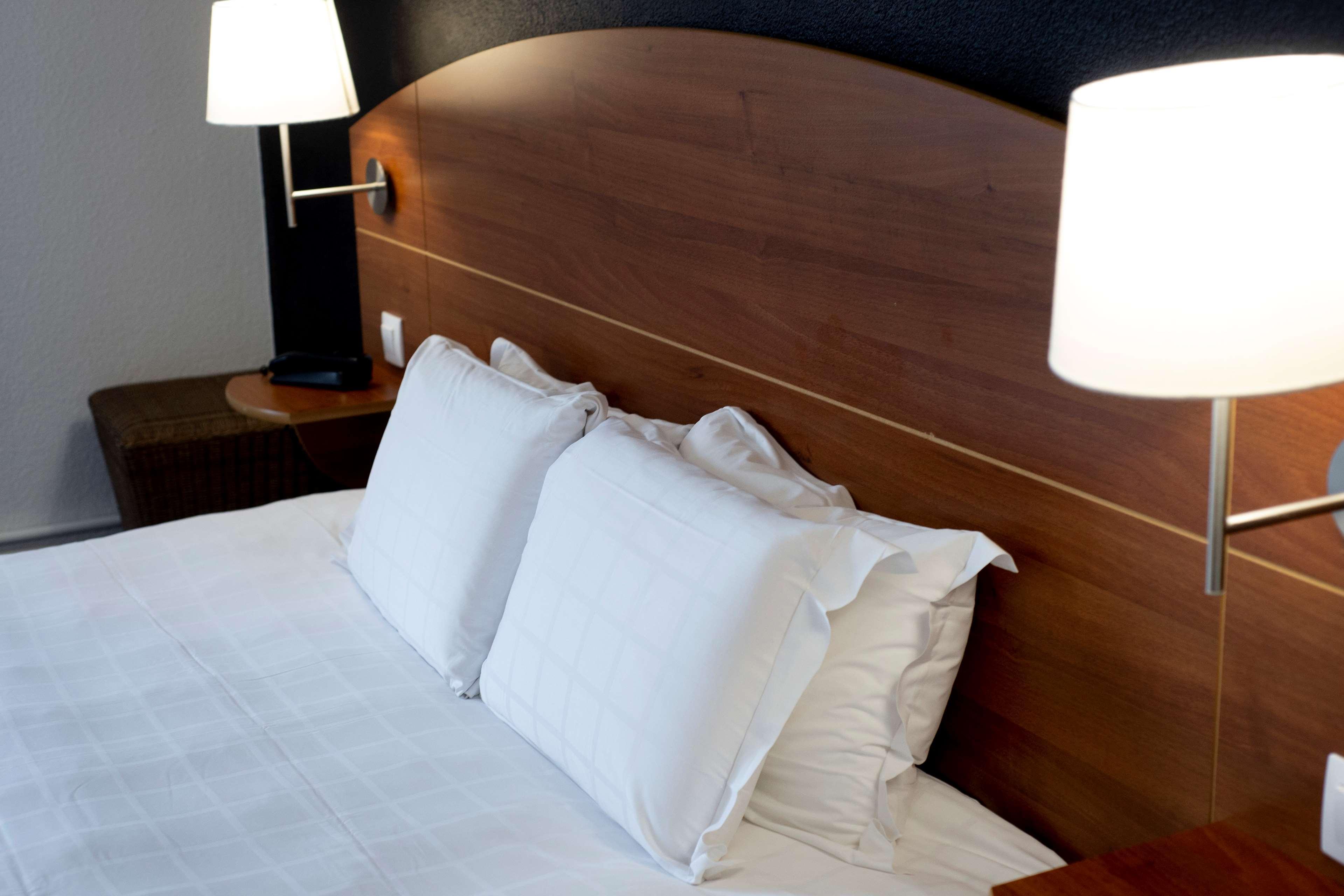 Kyriad Hotel Clermont Ferrand Centre מראה חיצוני תמונה