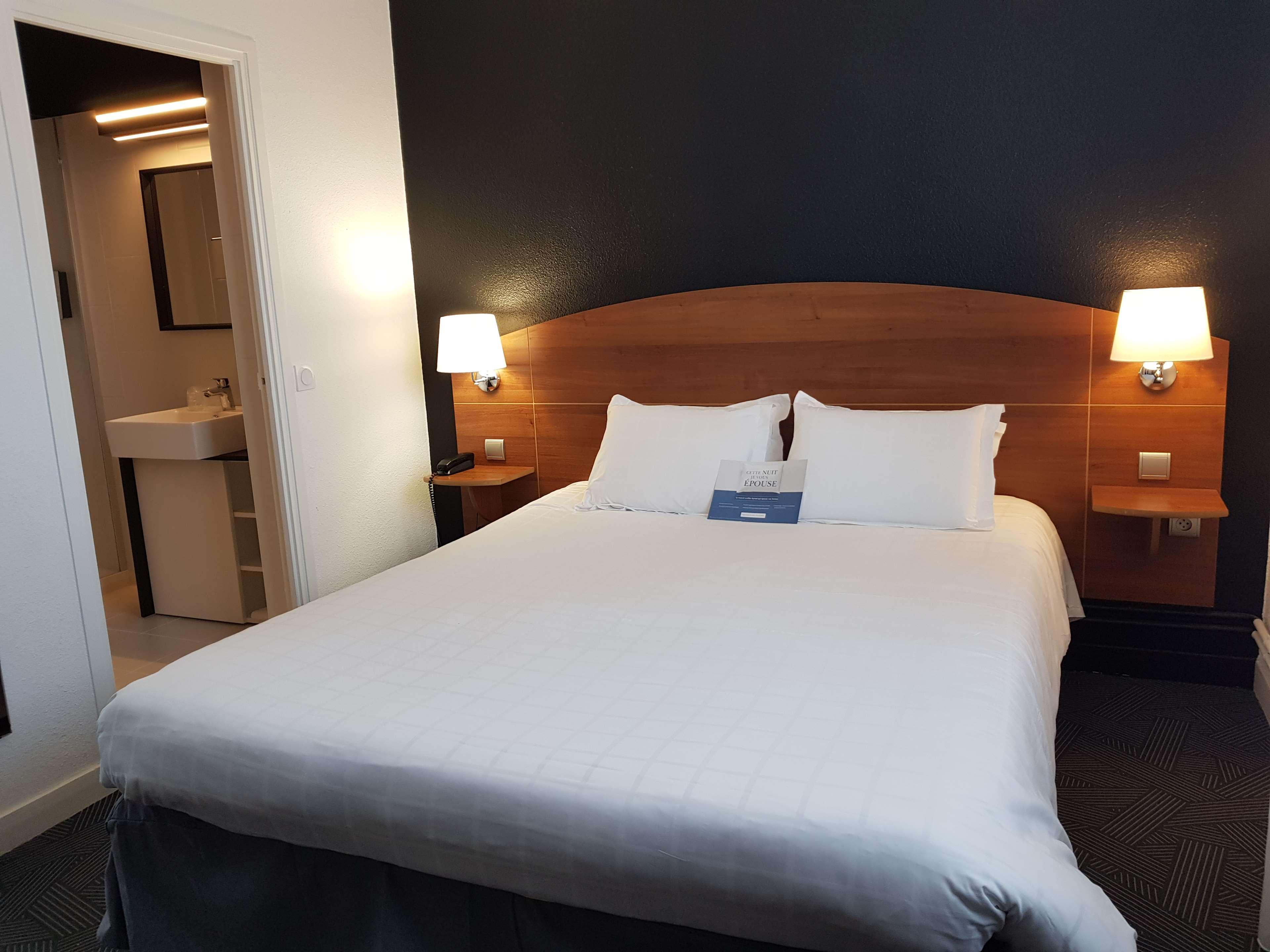 Kyriad Hotel Clermont Ferrand Centre מראה חיצוני תמונה