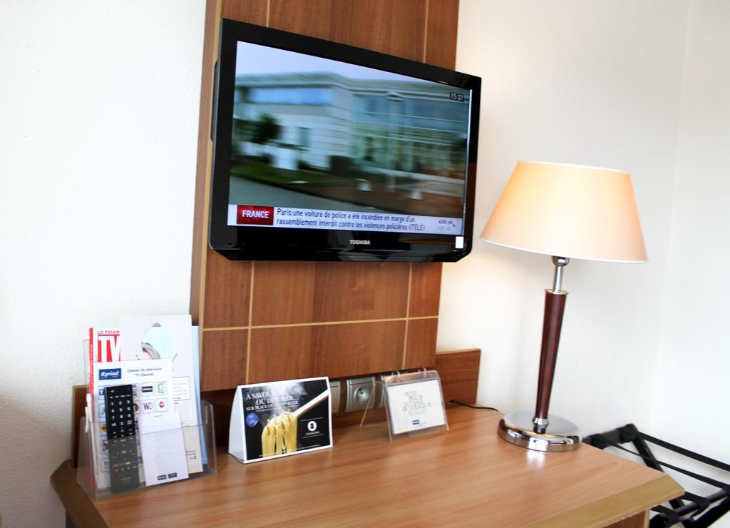 Kyriad Hotel Clermont Ferrand Centre מראה חיצוני תמונה