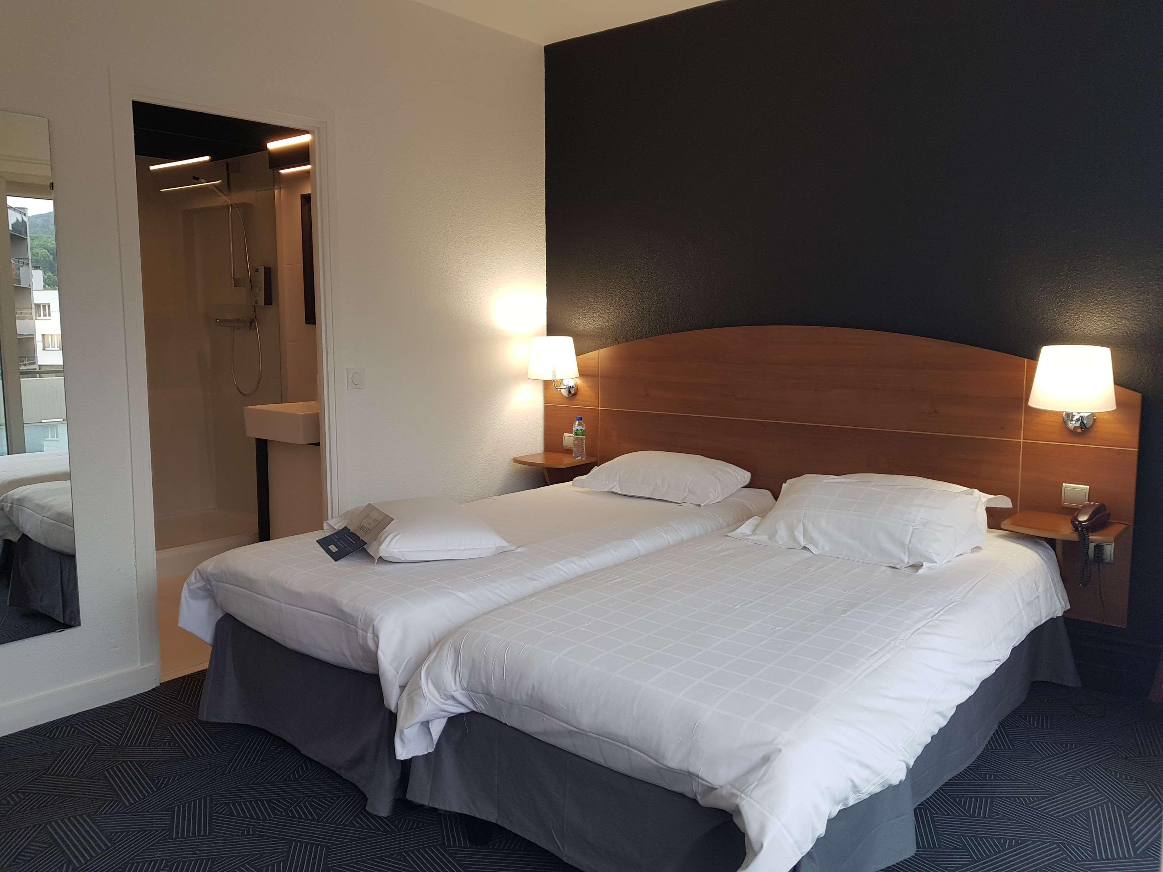Kyriad Hotel Clermont Ferrand Centre מראה חיצוני תמונה
