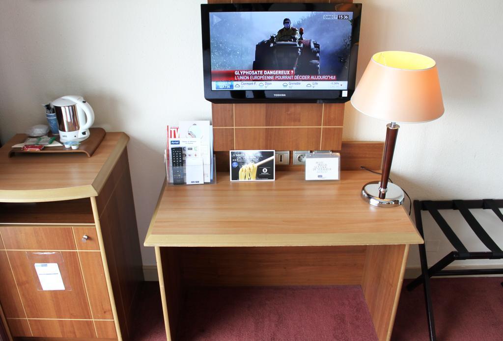 Kyriad Hotel Clermont Ferrand Centre מראה חיצוני תמונה